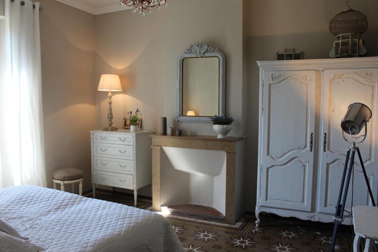 Mas Les Romarins, 10 Min D'Uzes, Piscine Et Grand Jardin Clos, Jeux, Nid De Repos Et Base Pour Activites Dans Le Gard (Adults Only) Bagian luar foto