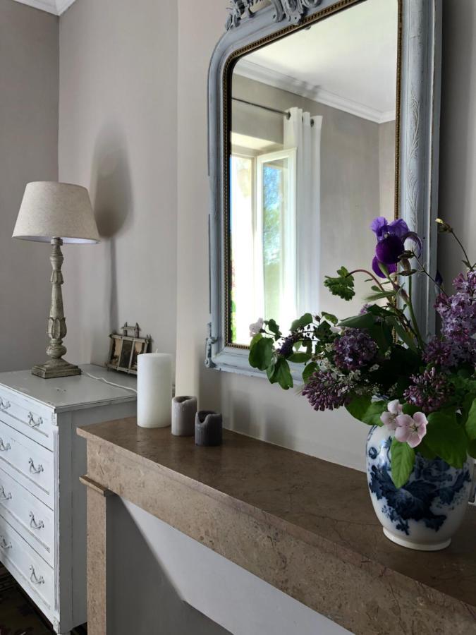 Mas Les Romarins, 10 Min D'Uzes, Piscine Et Grand Jardin Clos, Jeux, Nid De Repos Et Base Pour Activites Dans Le Gard (Adults Only) Bagian luar foto