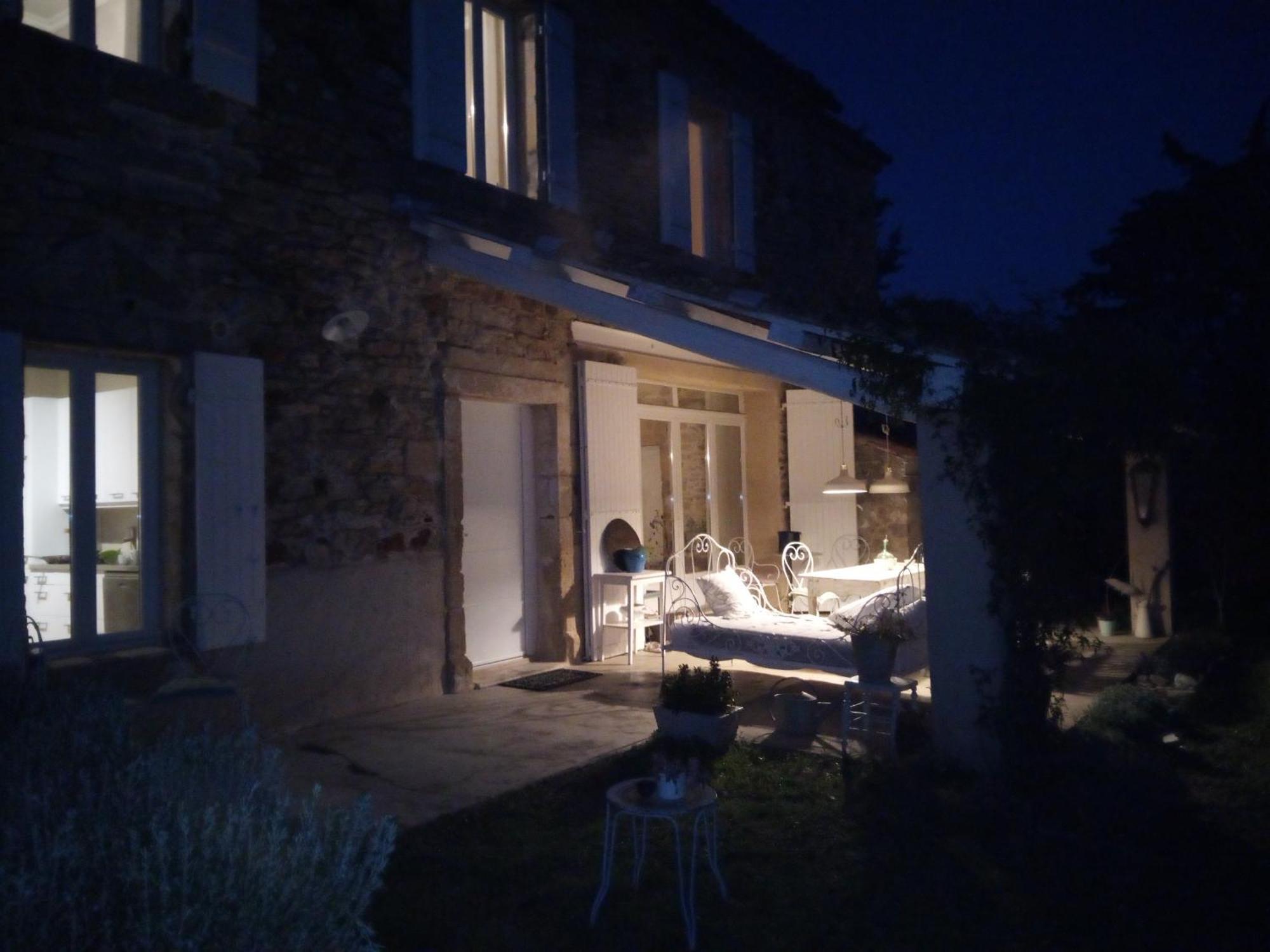 Mas Les Romarins, 10 Min D'Uzes, Piscine Et Grand Jardin Clos, Jeux, Nid De Repos Et Base Pour Activites Dans Le Gard (Adults Only) Bagian luar foto
